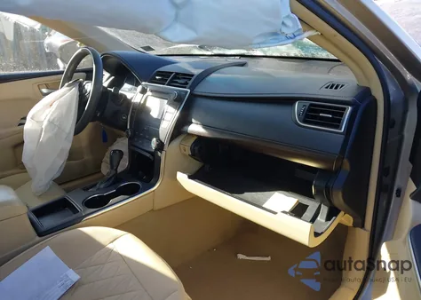 2016 Toyota Camry Le z USA, uszkodzony, nr VIN 4T1BF1FK3GU185648